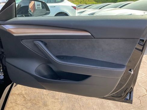 Used 2023 Tesla Model 3 Standard Range image 68