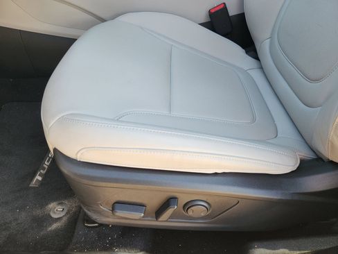 Used 2025 Hyundai Tucson SEL FWD image 29