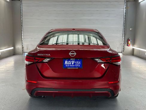 Used 2025 Nissan Sentra SV w/ Trunk Package FWD image 7
