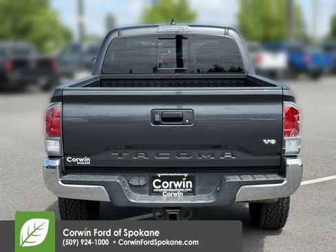Used 2023 Toyota Tacoma TRD Off-Road AWD/4WD image 17