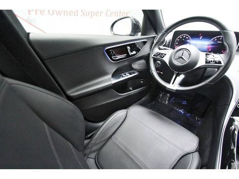 Used 2024 Mercedes-Benz C 300 Sedan image 6