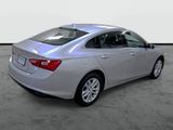 Used 2018 Chevrolet Malibu LT w/ Driver Confidence Package image 4