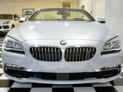 Used 2016 BMW 650i xDrive Convertible w/ Executive Package image 4