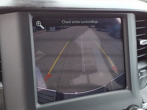 Used 2021 RAM 2500 Big Horn w/ Level 1 Equipment Group image 23