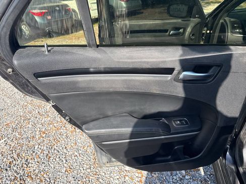 Used 2020 Chrysler 300 S image 10