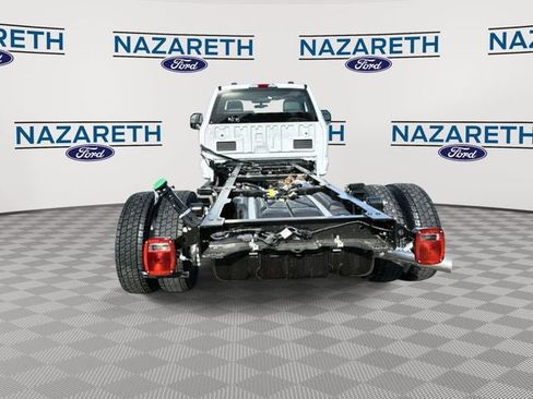 New 2025 Ford F550 4x4 Regular Cab Super Duty image 7