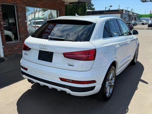 Used 2016 Audi Q3 2.0T Prestige w/ Prestige Package AWD/4WD image 3