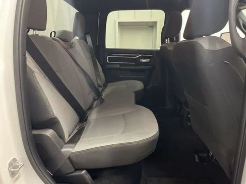Used 2024 RAM 2500 Big Horn AWD/4WD image 16