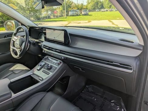 Used 2024 Hyundai Palisade SEL AWD/4WD image 40