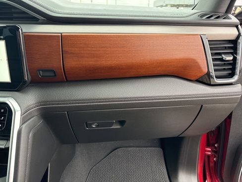 Used 2022 GMC Sierra 1500 Denali w/ Denali Reserve Package image 21