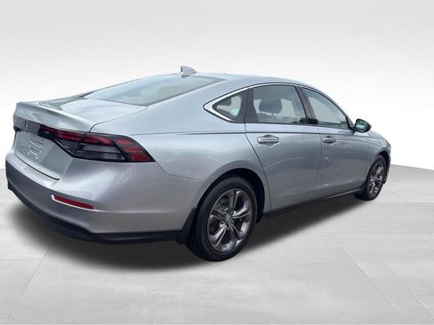 Used 2024 Honda Accord EX image 7