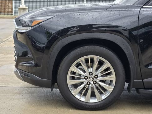 Certified 2026 Toyota Grand Highlander AWD image 6