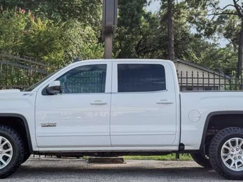 Used 2017 GMC Sierra 1500 SLE w/ Texas SLE Value Package AWD/4WD image 3