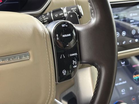 Used 2020 Land Rover Range Rover HSE AWD/4WD image 13