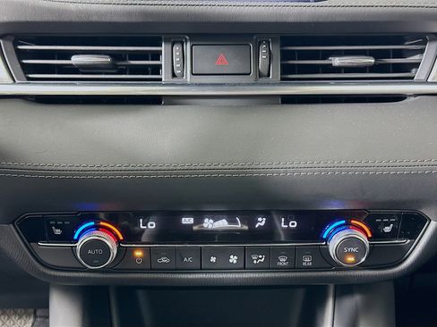 Used 2019 MAZDA MAZDA6 Touring image 23