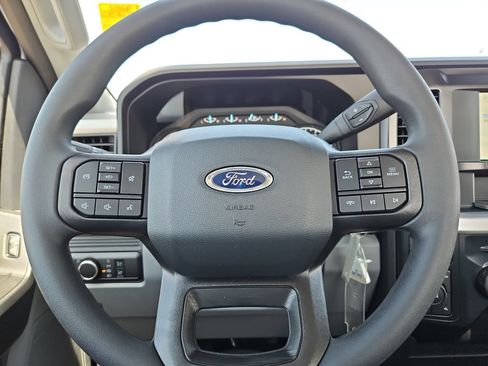 New 2026 Ford F250 XL w/ XL Off-Road Package AWD/4WD image 27