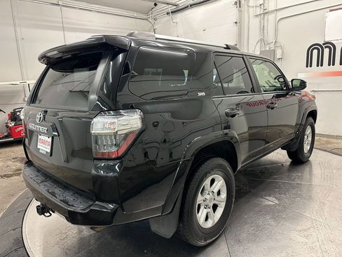 Used 2022 Toyota 4Runner SR5 image 14