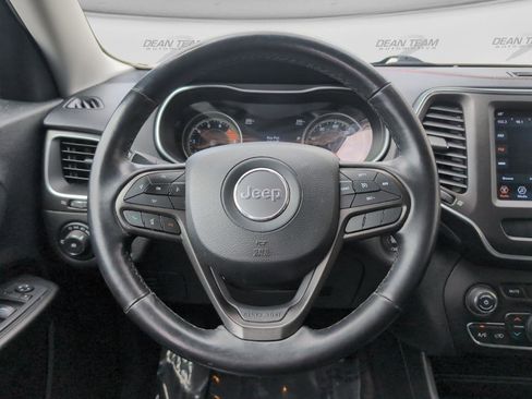 Used 2020 Jeep Cherokee Trailhawk w/ Cold Weather Group AWD/4WD image 20