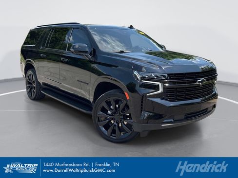 Used 2024 Chevrolet Suburban RST w/ Luxury Package AWD/4WD image 1