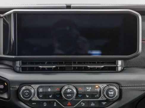 New 2026 Jeep Wrangler Unlimited Rubicon image 17