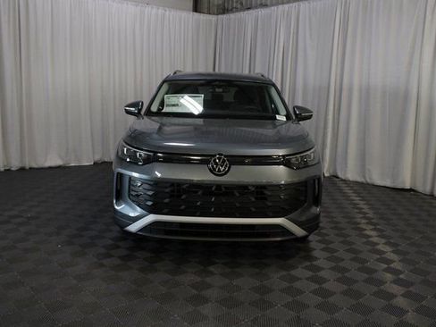 New 2025 Volkswagen Tiguan S FWD image 27
