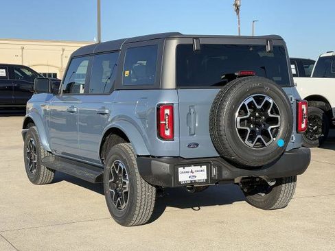 New 2025 Ford Bronco Outer Banks AWD/4WD image 5