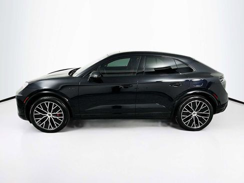 New 2025 Porsche Macan Turbo Electric image 2