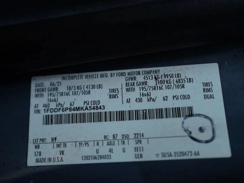 Used 2021 Ford Transit 350 DRW RWD image 31