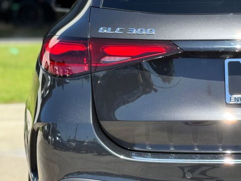 Used 2023 Mercedes-Benz GLC 300 image 13