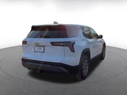 Used 2025 Chevrolet Equinox LT image 11