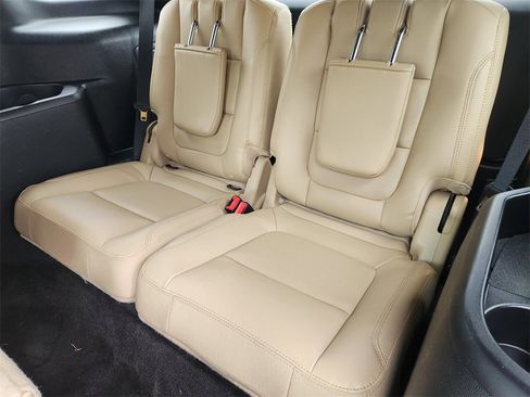 Used 2017 Ford Explorer Limited w/ Equipment Group 301A image 32