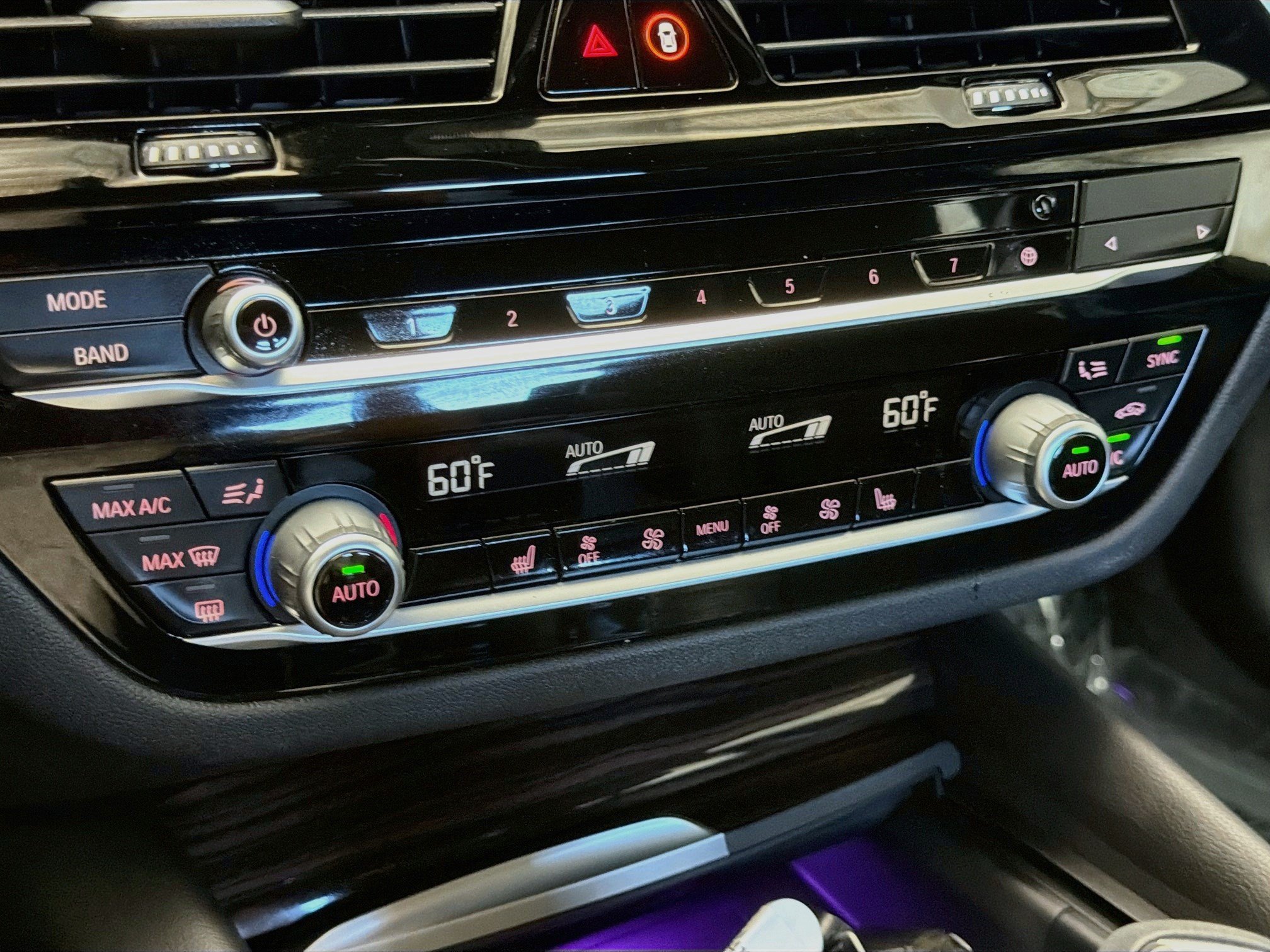 Used 2022 BMW 530i w/ M Sport Package RWD image 10