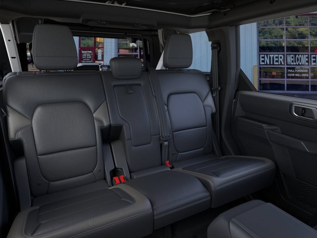 Used 2026 Ford Bronco Outer Banks AWD/4WD image 11