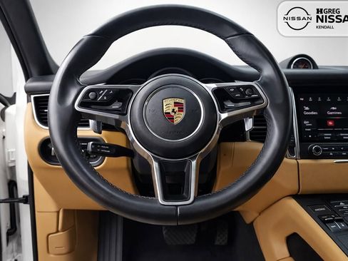 Used 2018 Porsche Macan S AWD/4WD image 7