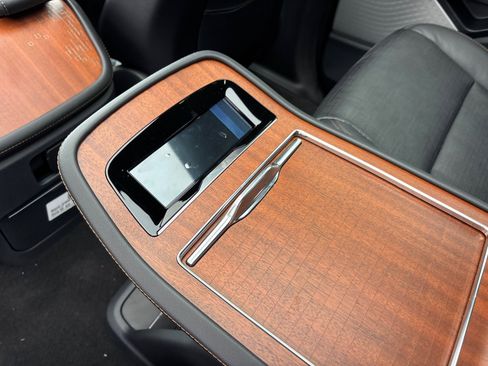 New 2026 Lincoln Navigator L Black Label AWD/4WD image 33