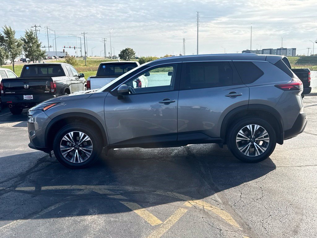 Used 2023 Nissan Rogue SV w/ SV Premium B Package AWD/4WD image 8