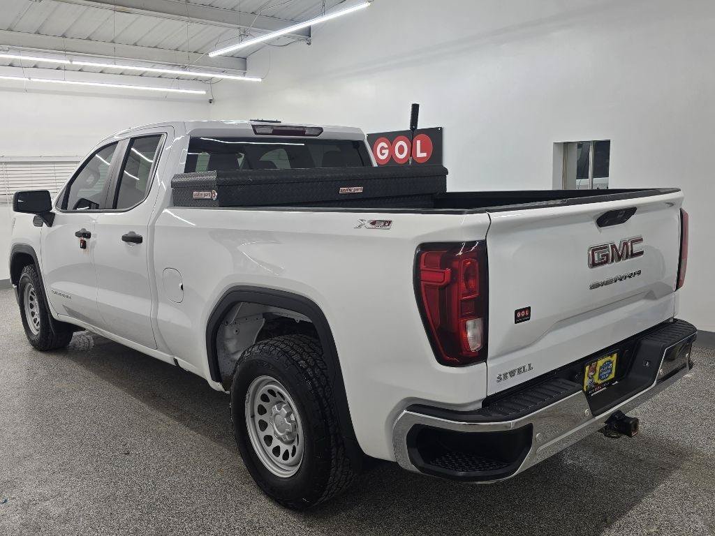 Used 2020 GMC Sierra 1500 4x4 Double Cab w/ Sierra Value Package image 5