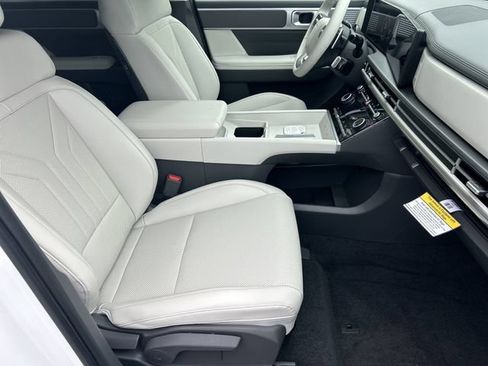 New 2026 Hyundai Santa Fe SEL FWD image 13