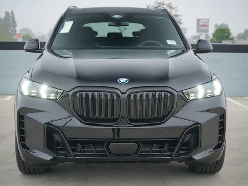 New 2026 BMW X5 xDrive50e w/ M Sport Package image 2