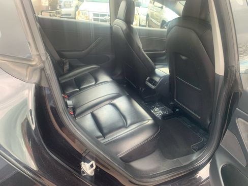 Used 2018 Tesla Model 3 Long Range AWD/4WD image 18