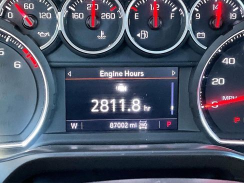 Used 2019 Chevrolet Silverado 1500 LT w/ All-Star Edition image 2