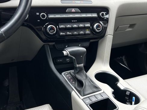 Used 2020 Kia Sportage EX image 22