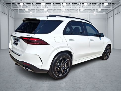 Certified 2026 Mercedes-Benz GLE 450 4MATIC image 6