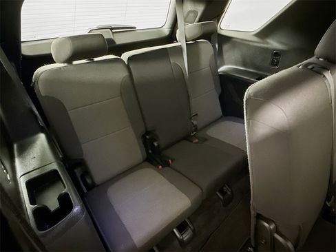 Used 2023 Chevrolet Traverse LT image 26