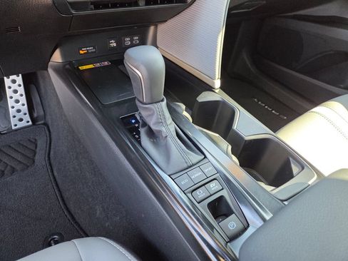 Used 2026 Toyota Camry SE w/ Convenience Package FWD image 27