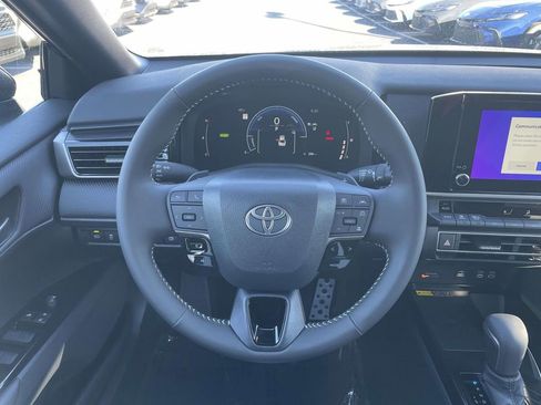 New 2026 Toyota Camry SE image 25