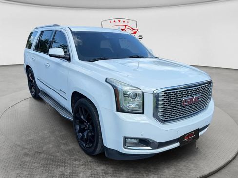 Used 2015 GMC Yukon Denali w/ Open Road Package AWD/4WD image 7