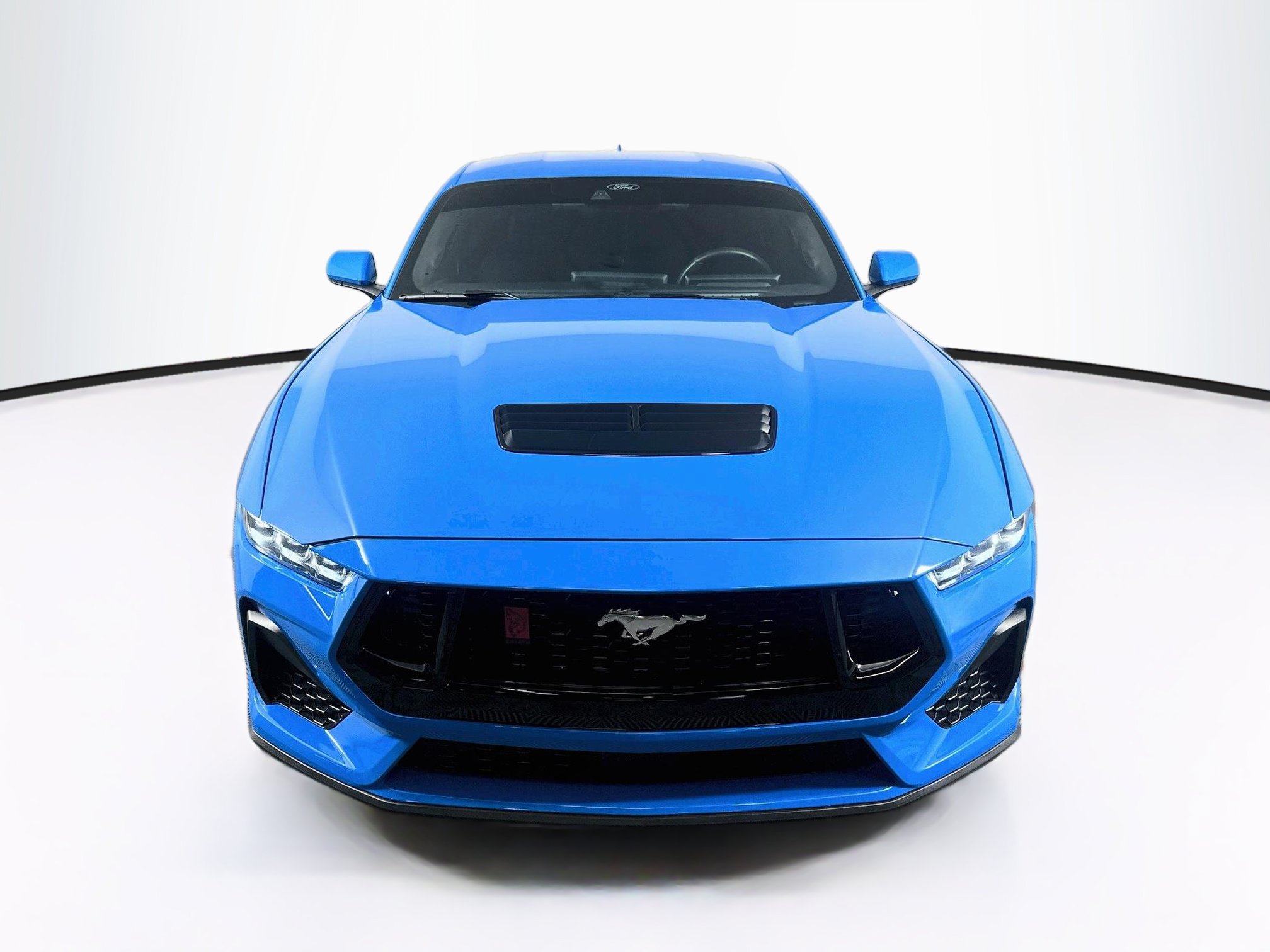 Used 2024 Ford Mustang GT RWD image 2