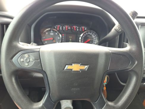 Used 2018 Chevrolet Silverado 1500 Custom w/ Custom Value Package image 14