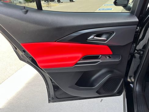 Used 2026 Chevrolet Equinox EV RS FWD image 15